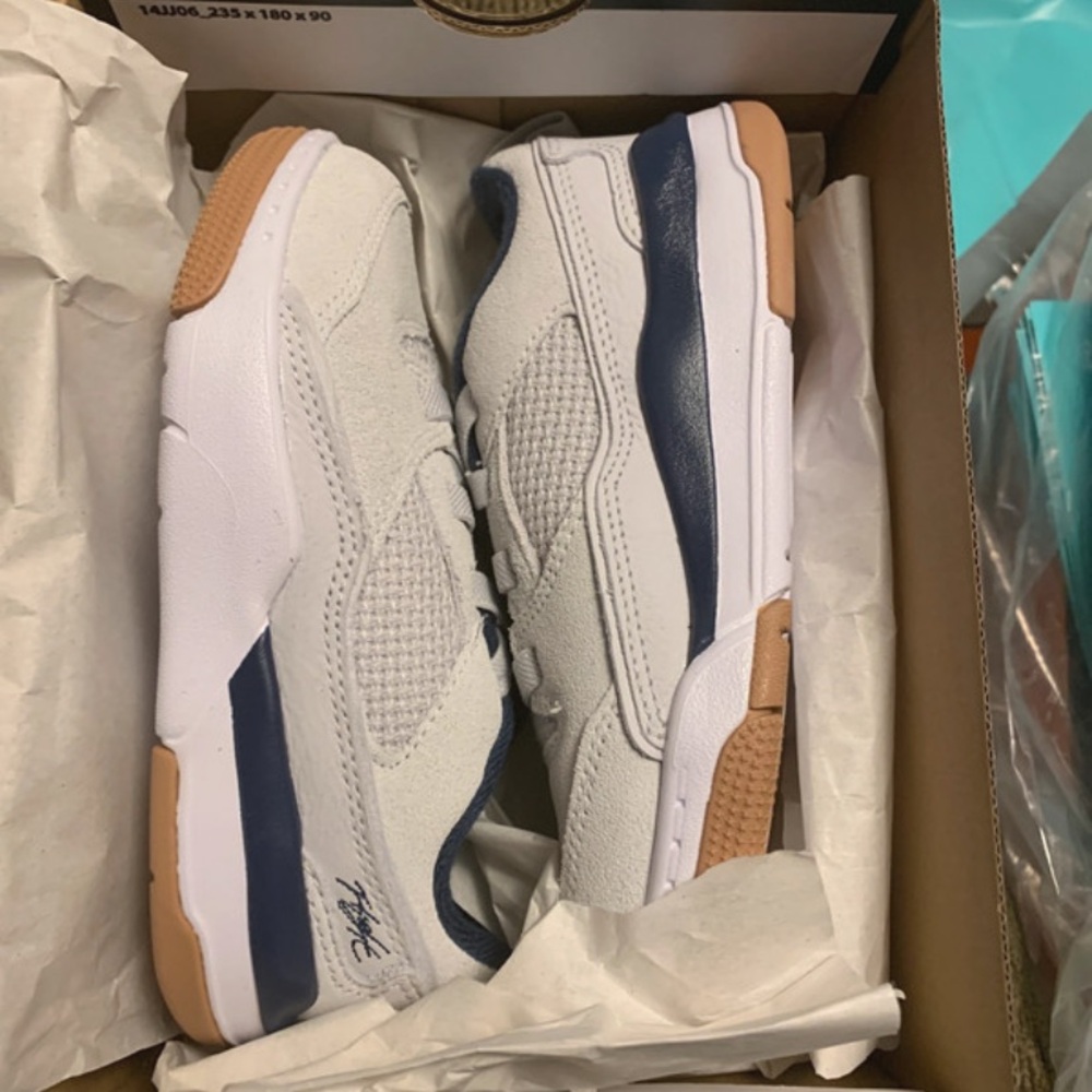 Jordan flight Court 12c